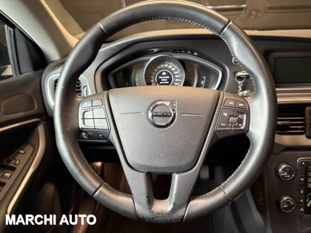 Volvo V40 usata a Perugia (15)