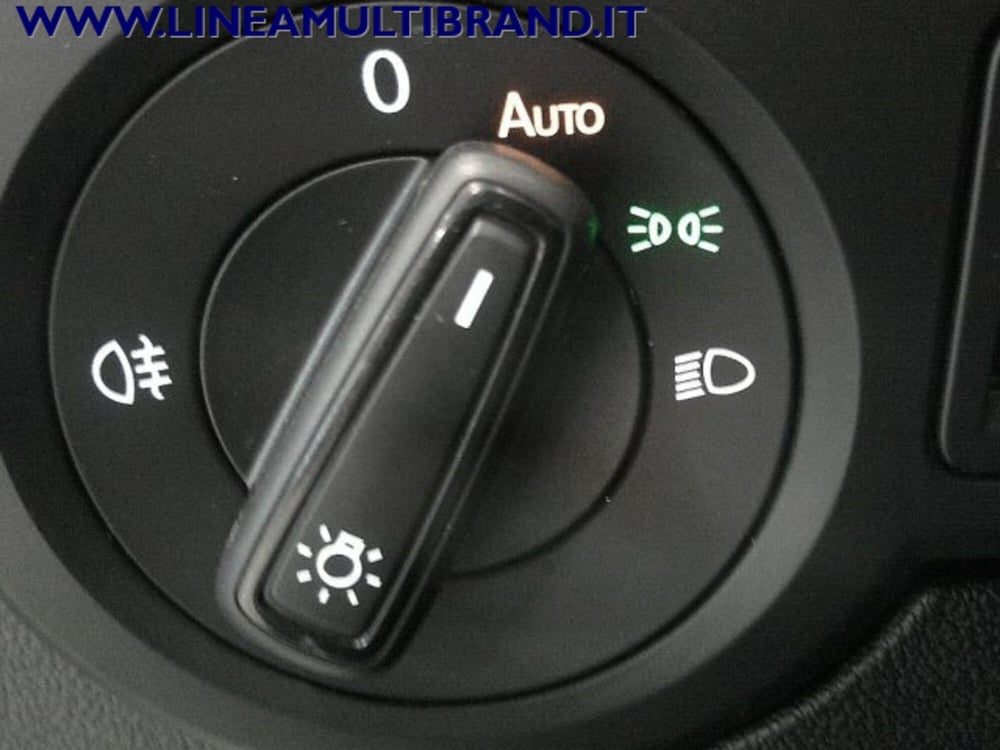 Volkswagen T-Cross usata a Piacenza (17)
