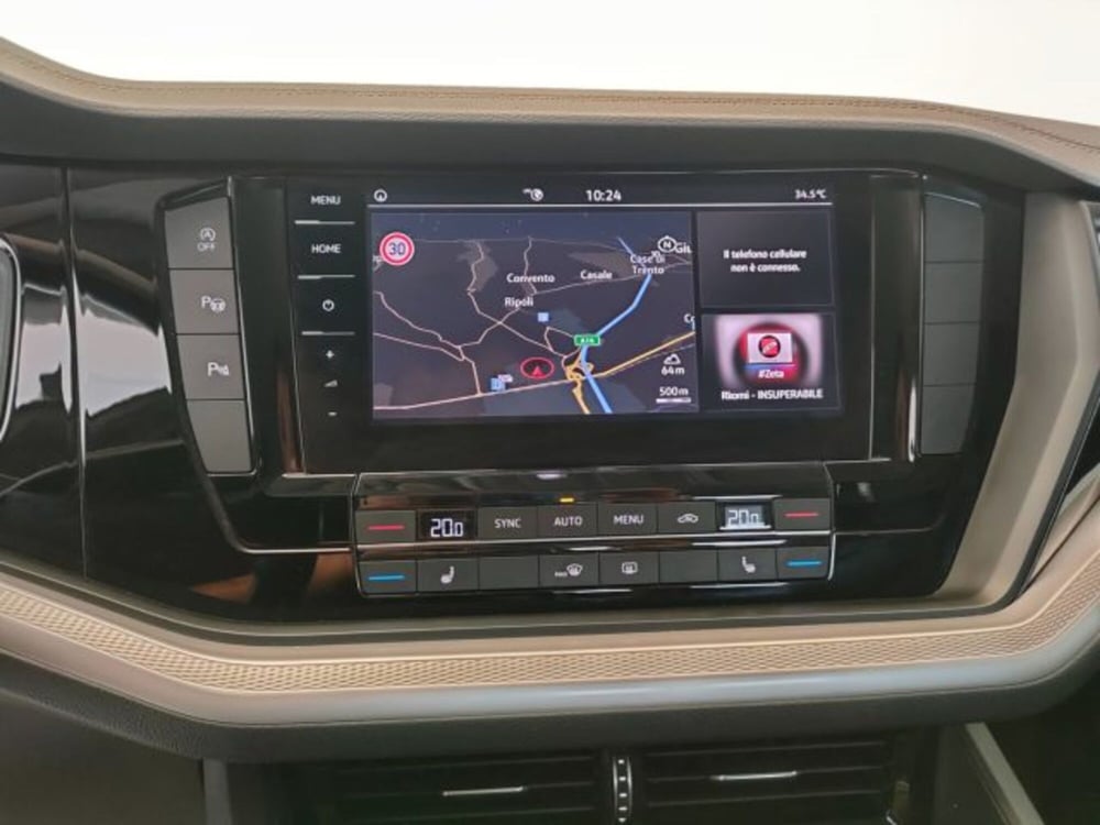Volkswagen Touareg usata a Teramo (12)