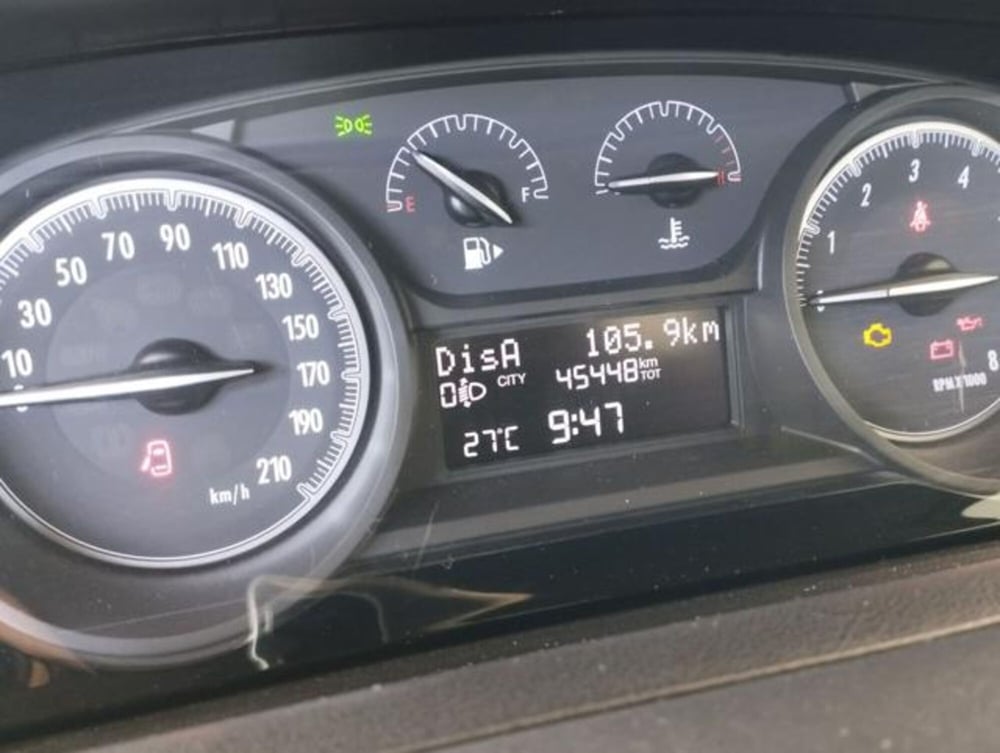 Lancia Ypsilon usata a Varese (10)