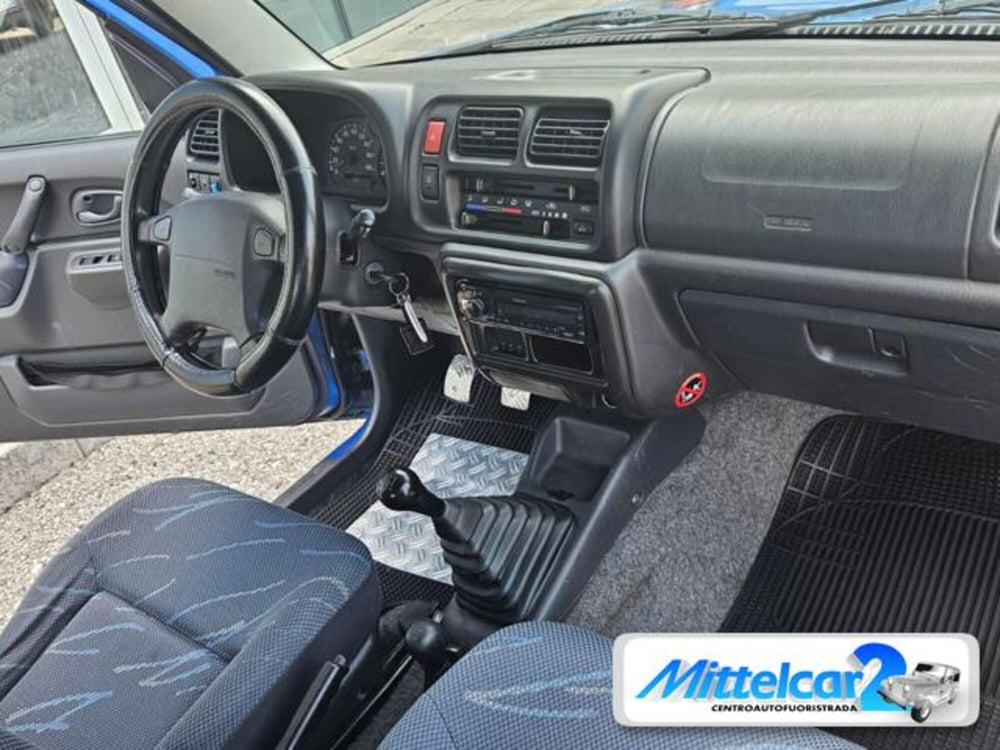 Suzuki Jimny usata a Udine (8)
