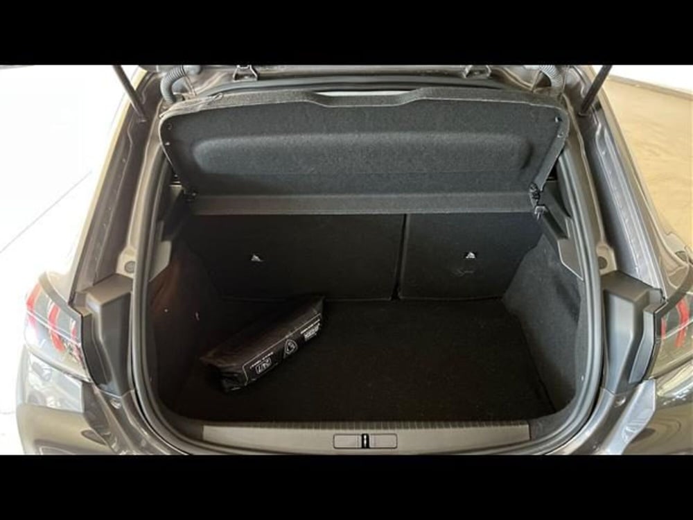 Peugeot 208 usata a Firenze (9)