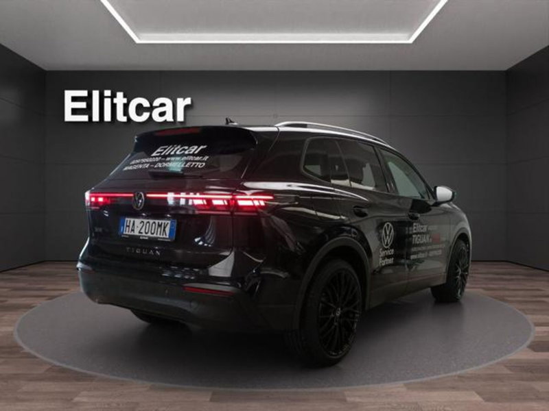 Volkswagen Tiguan usata a Milano (6)