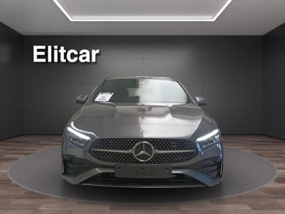 Mercedes-Benz Classe A usata a Milano (3)