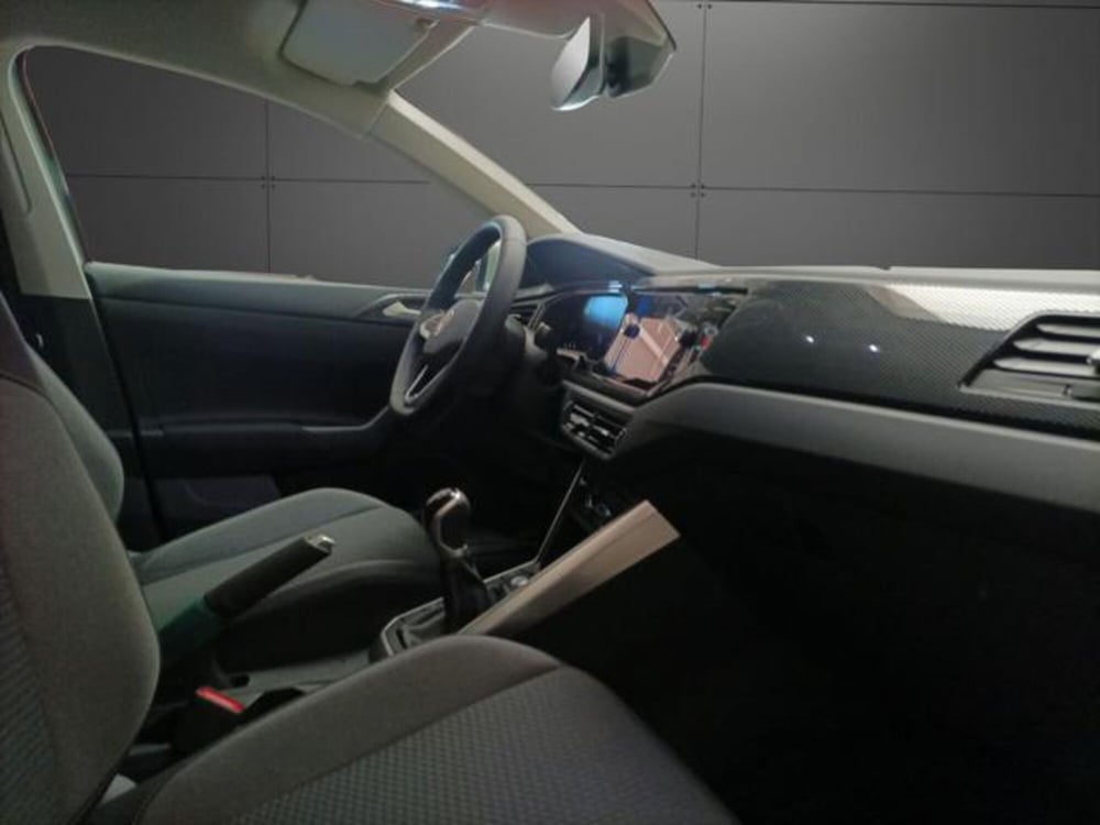 Volkswagen Taigo nuova a Milano (10)