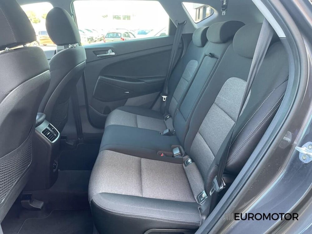 Hyundai Tucson usata a Bari (10)
