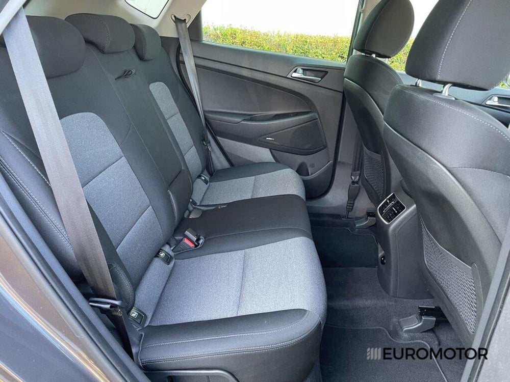 Hyundai Tucson usata a Bari (11)