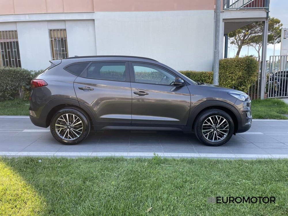 Hyundai Tucson usata a Bari (4)