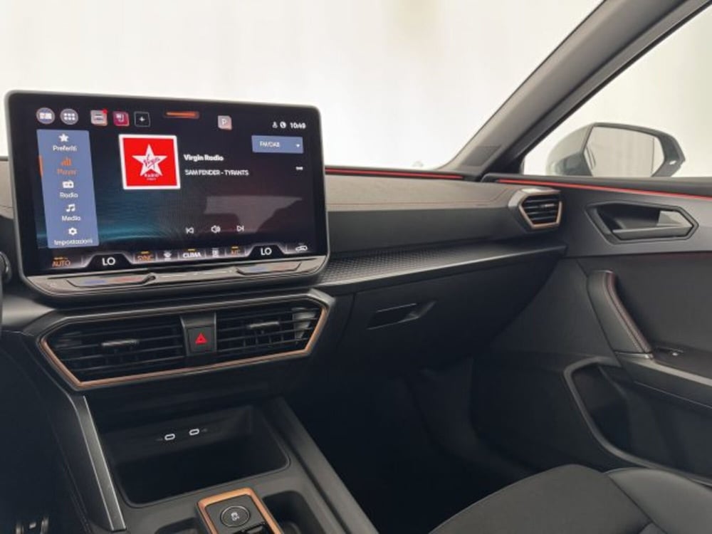 Cupra Leon nuova a Vicenza (19)