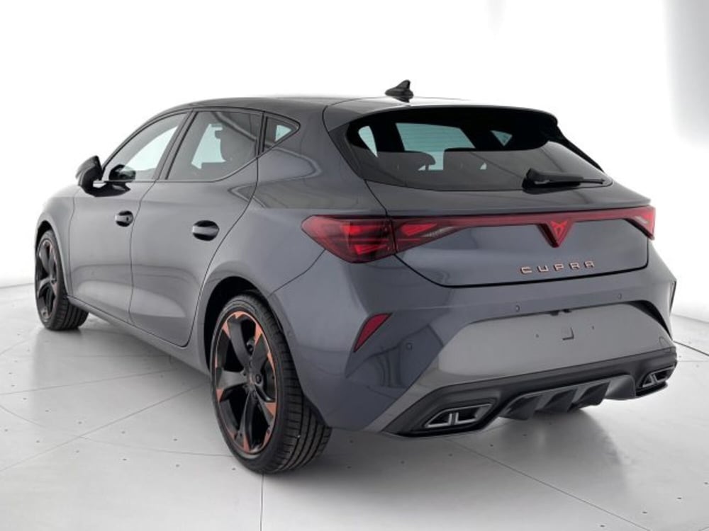 Cupra Leon nuova a Vicenza (5)
