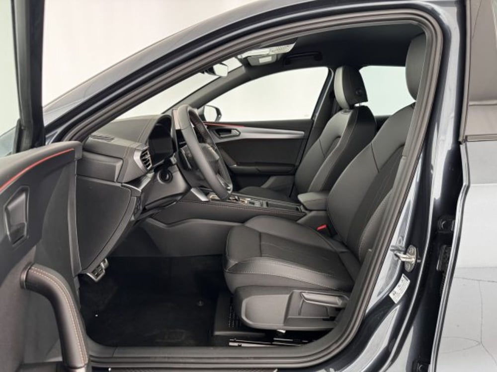 Cupra Leon nuova a Vicenza (7)