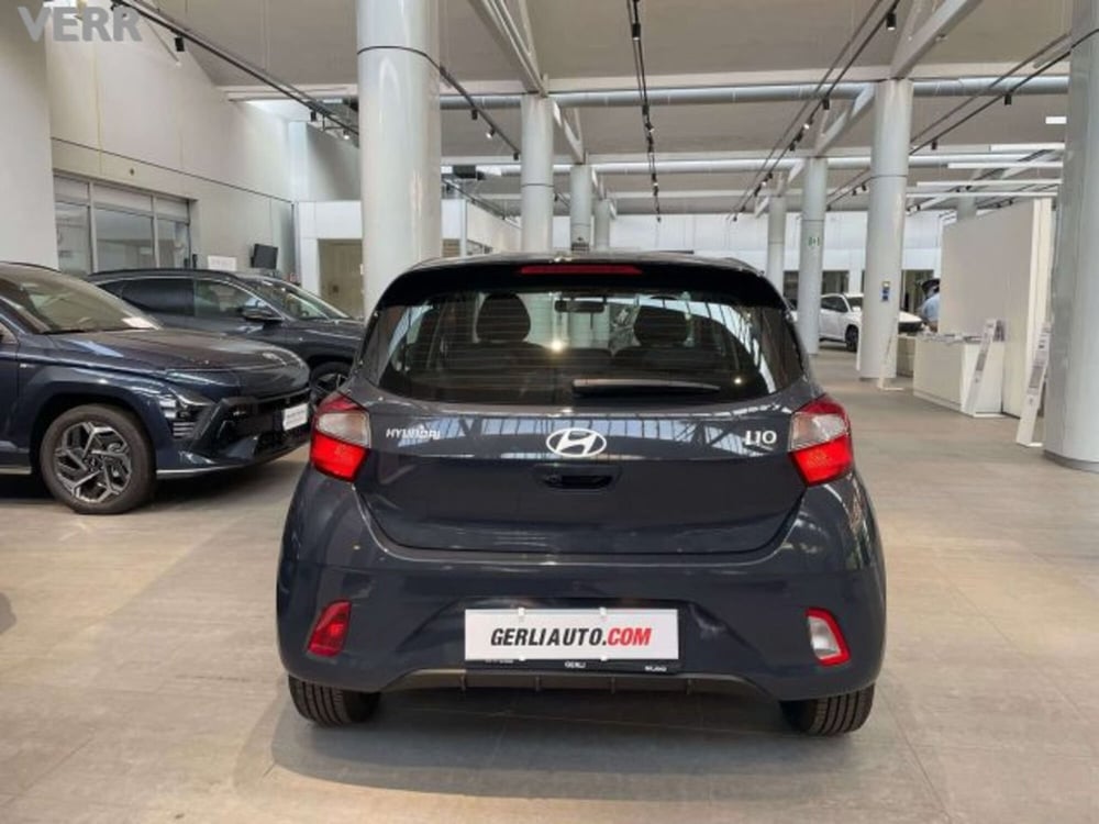 Hyundai i10 nuova a Milano (5)