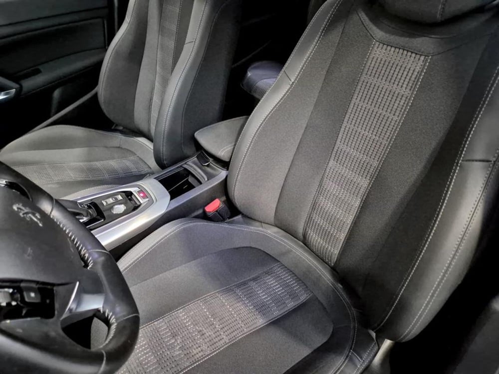 Peugeot 308 SW usata a Padova (11)