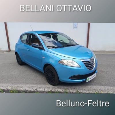 Lancia Ypsilon 1.2 69 CV 5 porte Platinum del 2013 usata a Feltre