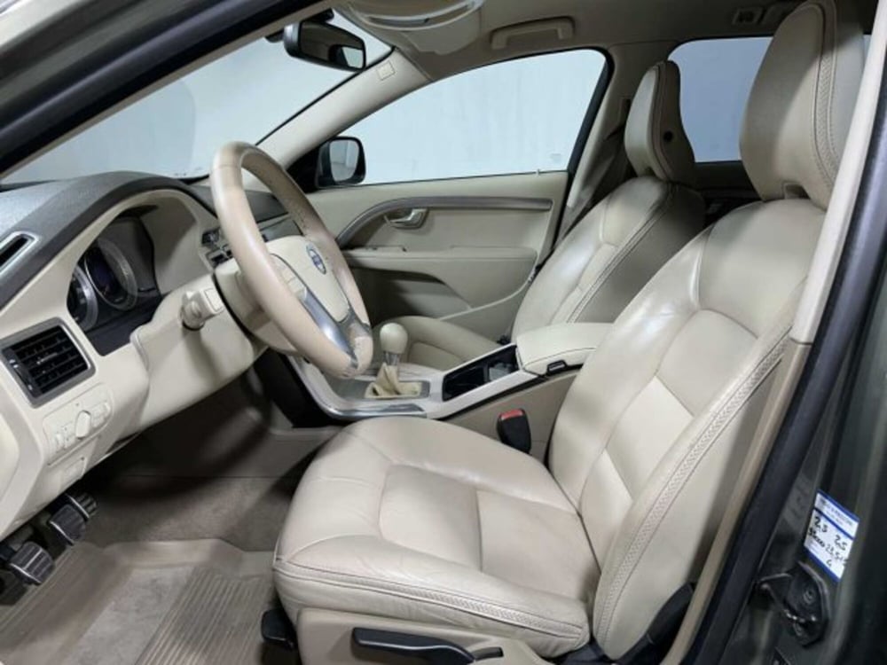 Volvo XC70 usata a Sondrio (10)