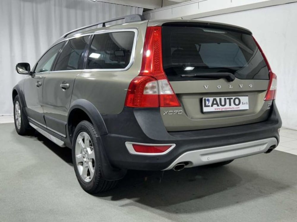 Volvo XC70 usata a Sondrio (3)