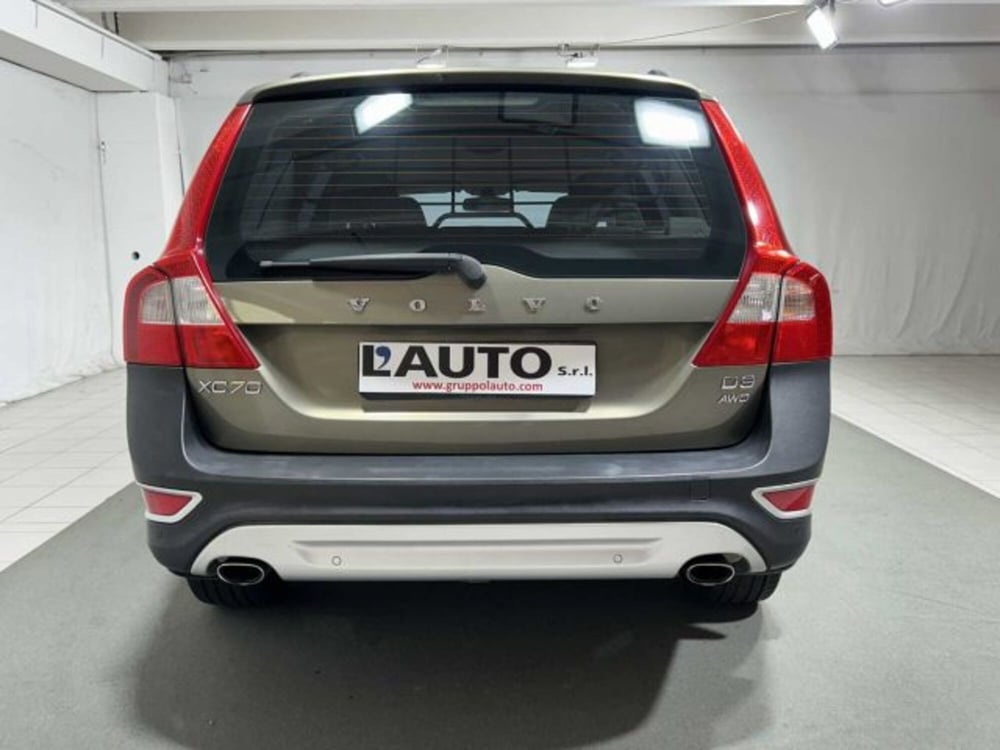 Volvo XC70 usata a Sondrio (4)
