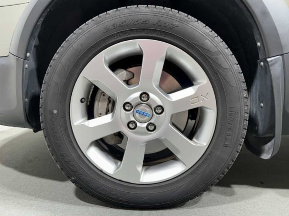 Volvo XC70 usata a Sondrio (9)