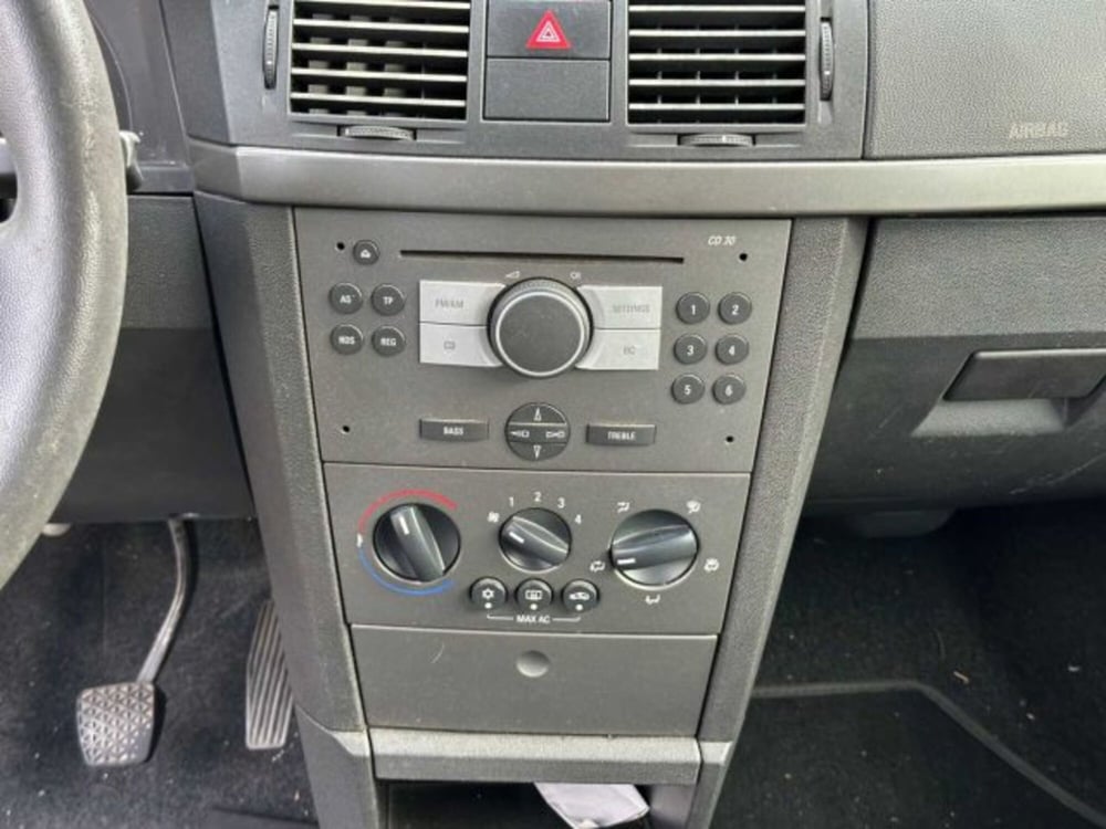 Opel Meriva usata a Sondrio (12)