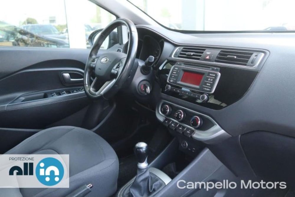 Kia Rio usata a Venezia (13)