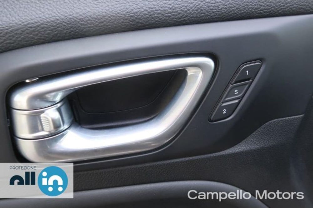 Jeep Compass usata a Venezia (16)
