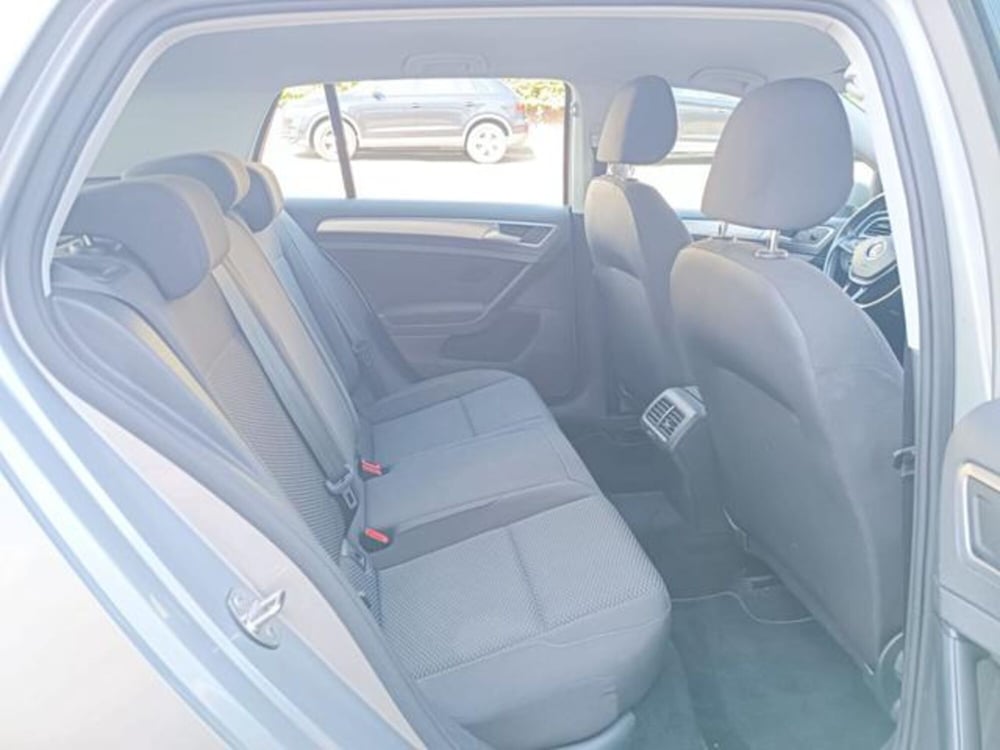 Volkswagen Golf usata a Pisa (16)