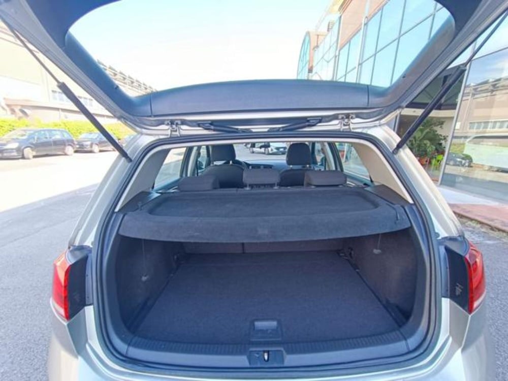 Volkswagen Golf usata a Pisa (18)