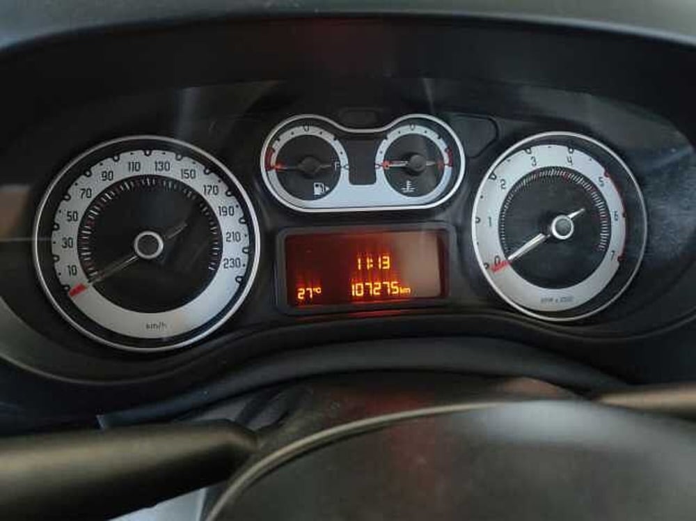 Fiat 500L usata a Vibo Valentia (12)
