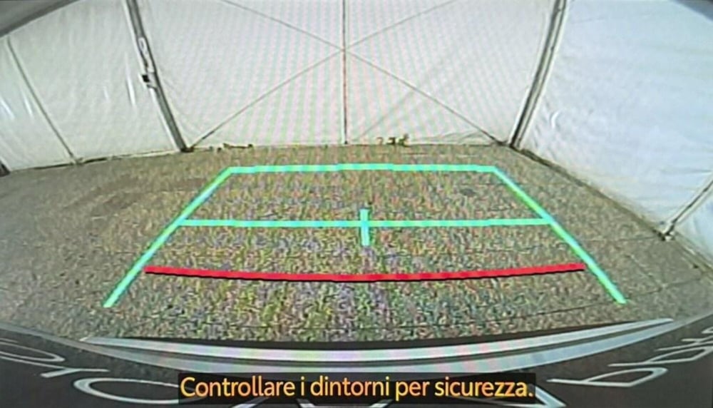 Toyota Toyota C-HR nuova a Monza e Brianza (13)