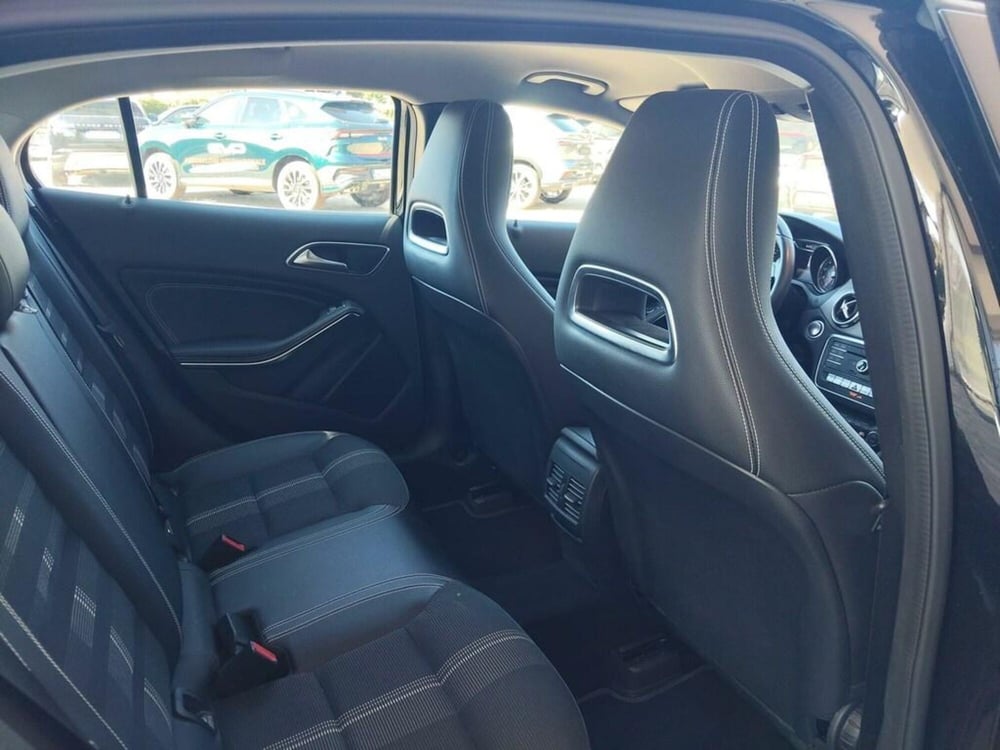 Mercedes-Benz GLA SUV usata a Varese (5)