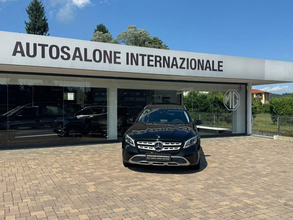 Mercedes-Benz GLA SUV usata a Varese (8)