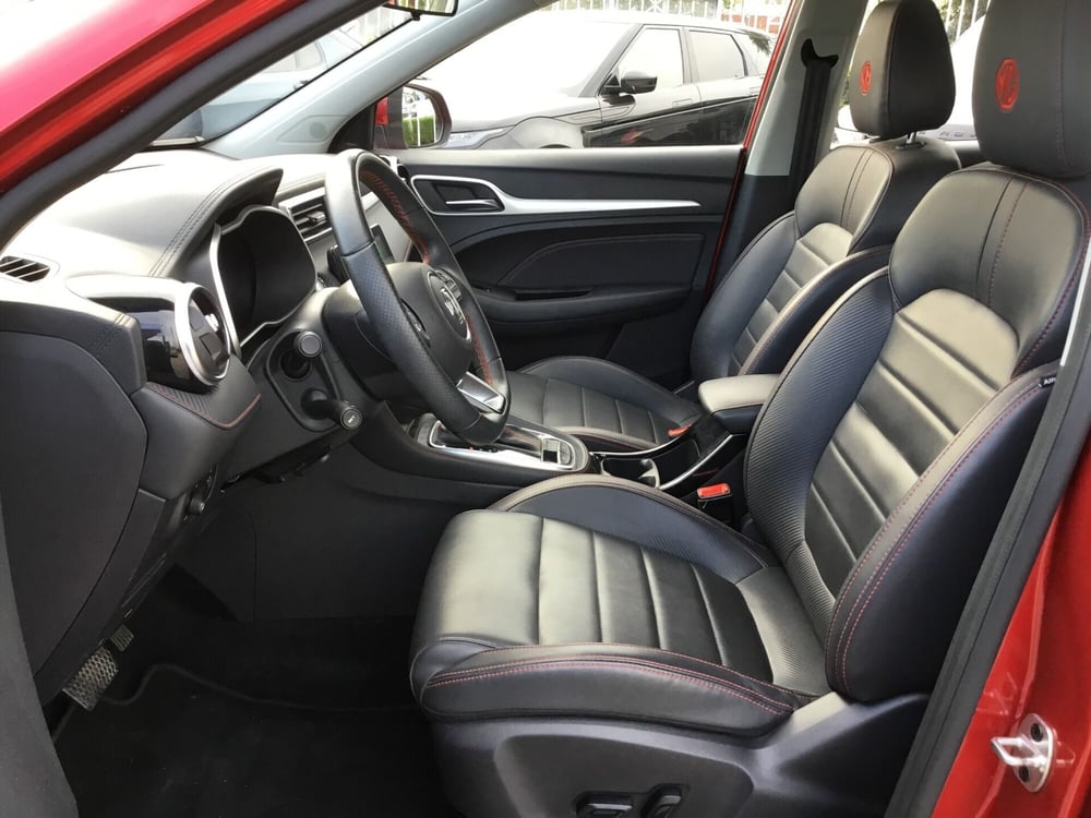 Mg ZS (2021-->) usata a Napoli (5)