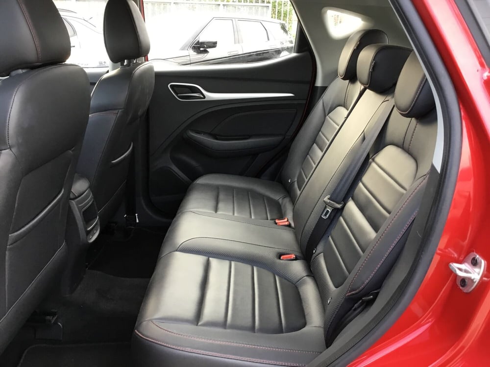 Mg ZS (2021-->) usata a Napoli (6)
