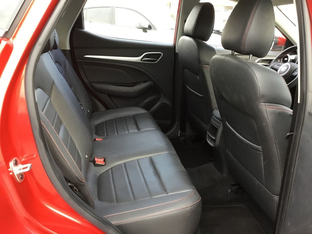 Mg ZS (2021-->) usata a Napoli (7)
