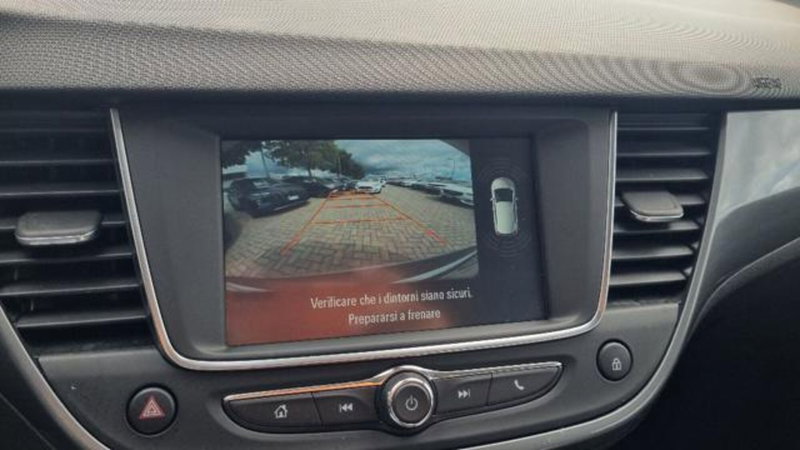 Opel Crossland usata a Savona (8)