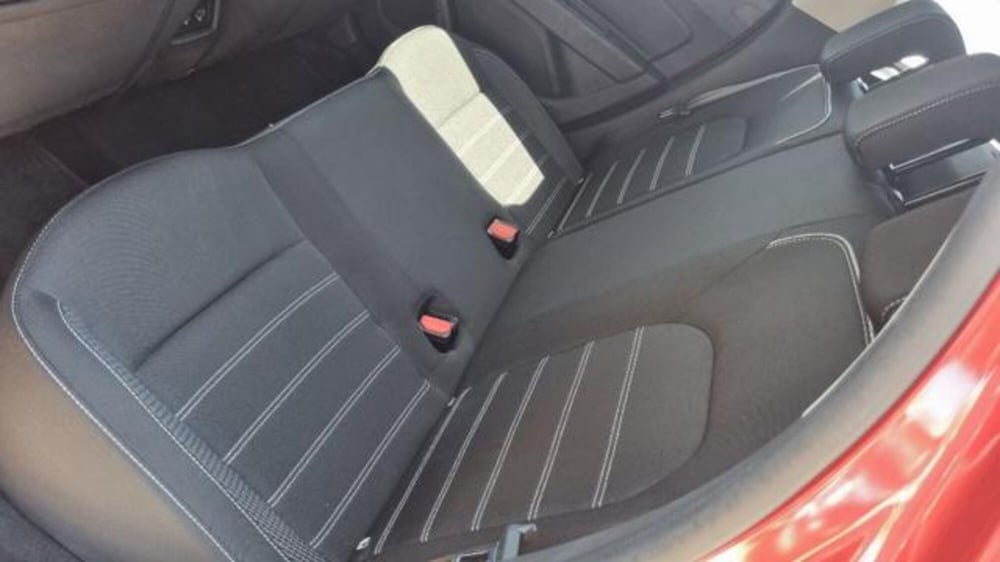 Dacia Duster usata a Savona (17)
