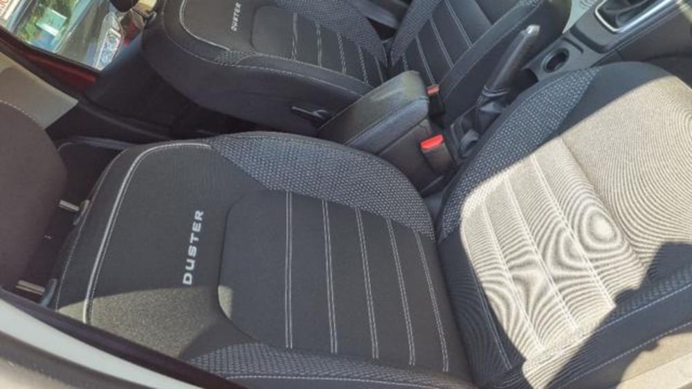 Dacia Duster usata a Savona (7)