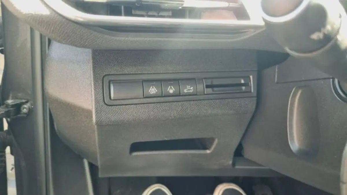 Peugeot 3008 usata a Savona (7)