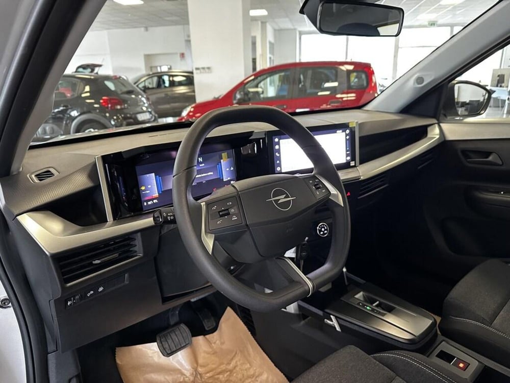 Opel Frontera nuova a Torino (11)