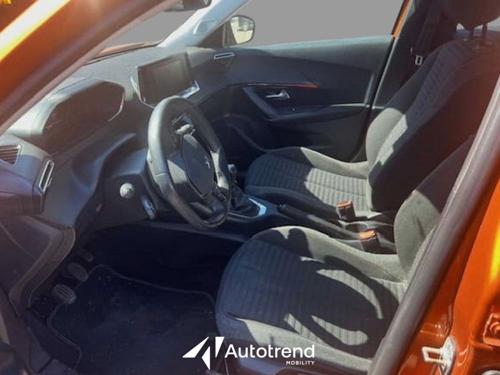 Peugeot 2008 usata a Bari (3)