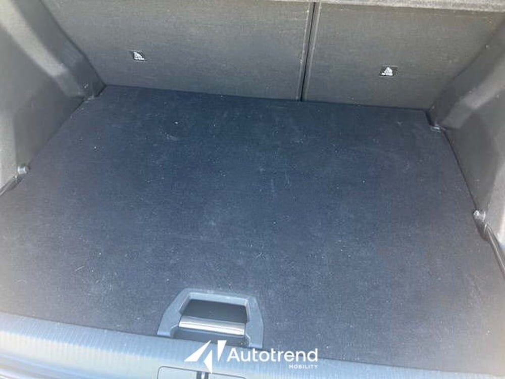 Peugeot 2008 usata a Bari (5)