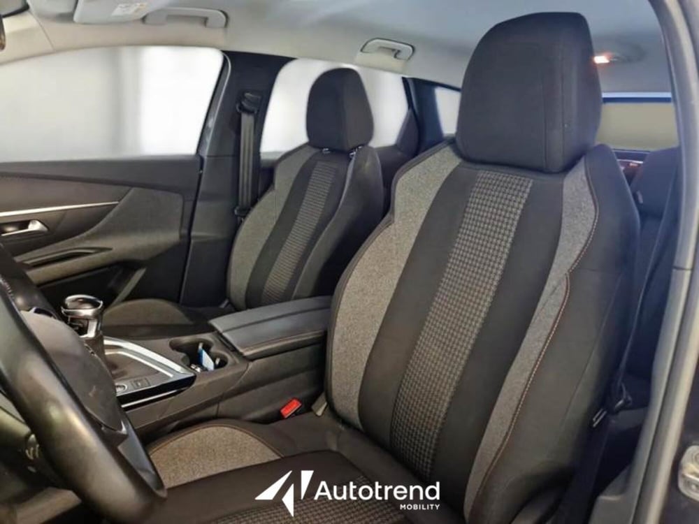 Peugeot 3008 usata a Bari (5)
