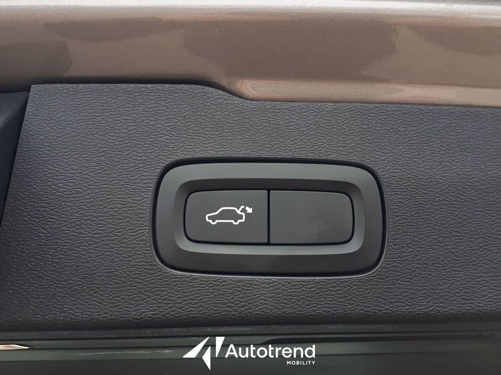 Volvo V60 usata a Bari (16)