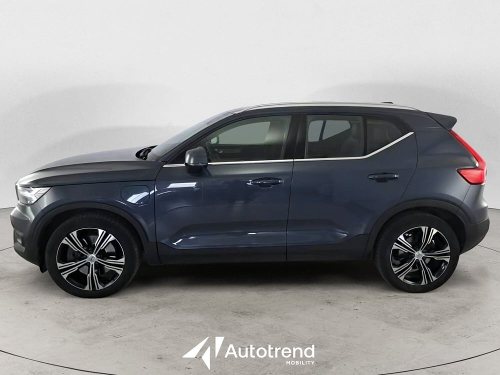 Volvo XC40 usata a Bari (4)