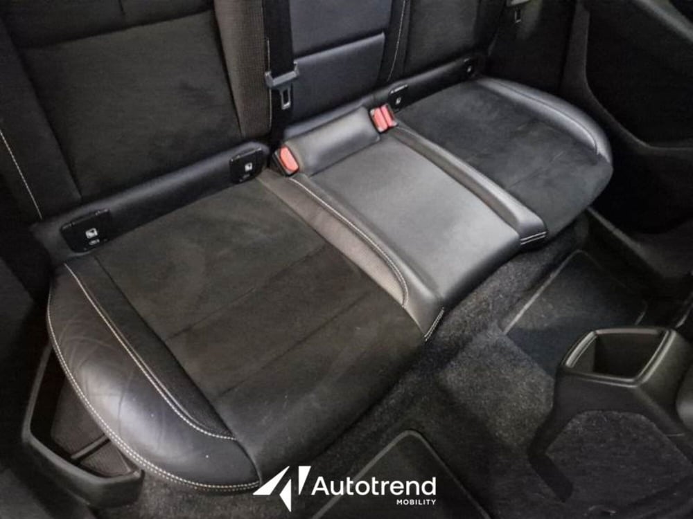 Volvo XC40 usata a Bari (10)