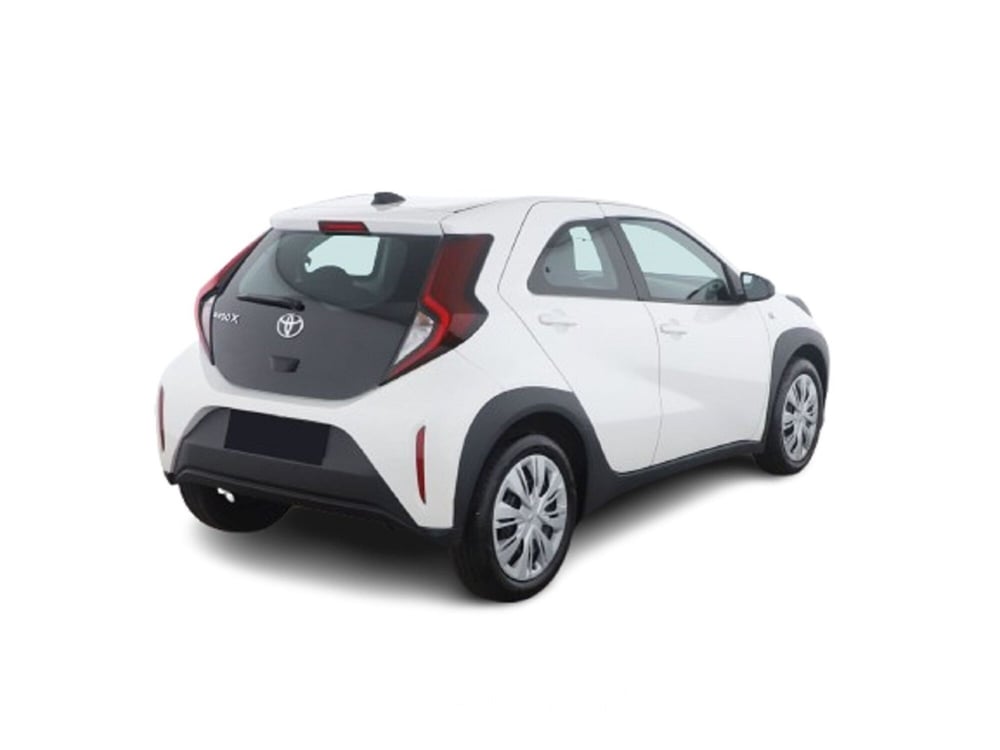 Toyota Aygo X usata a Bari (2)