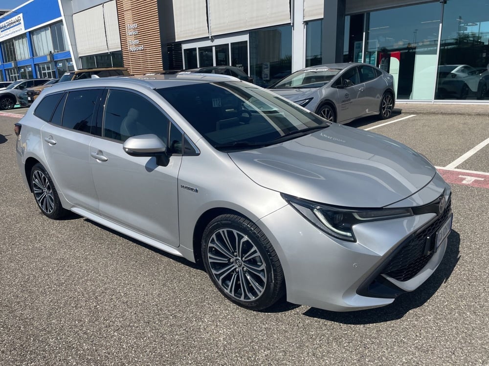 Toyota Corolla Touring Sports usata a Piacenza (10)
