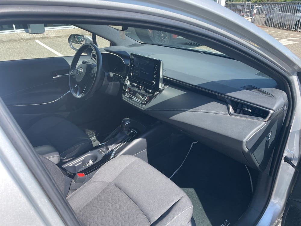 Toyota Corolla Touring Sports usata a Piacenza (11)
