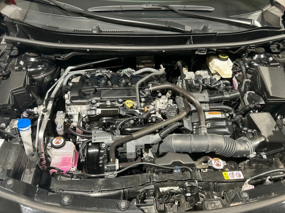 Toyota Yaris Cross usata a Lecco (15)