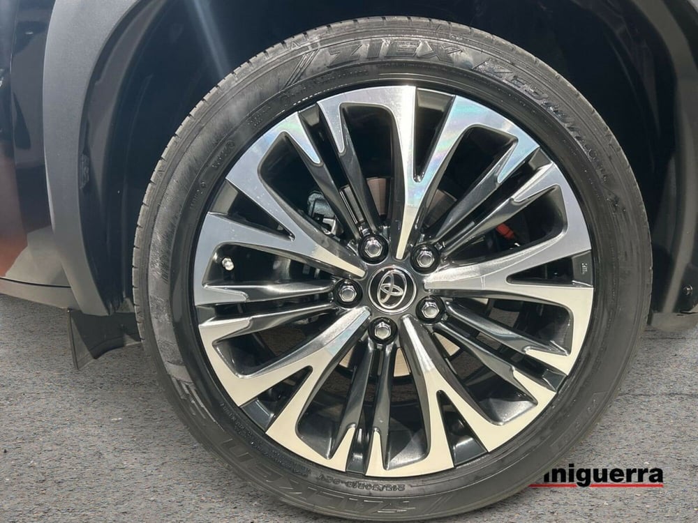 Toyota Yaris Cross usata a Lecco (8)
